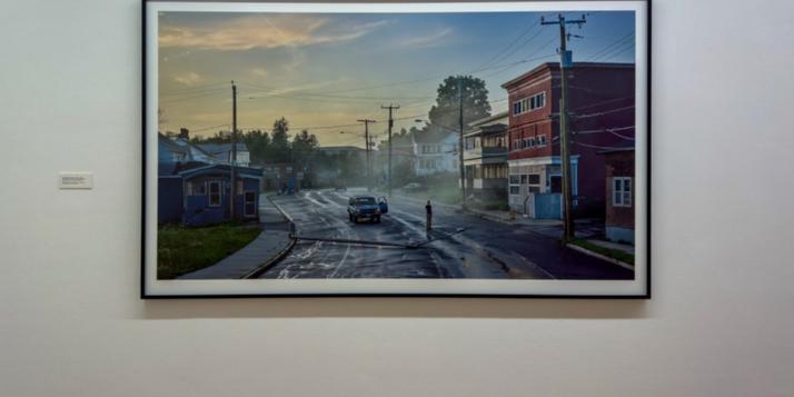 Besuch der Gregory-Crewdson-Retrospektive im Kunstmuseum Bonn