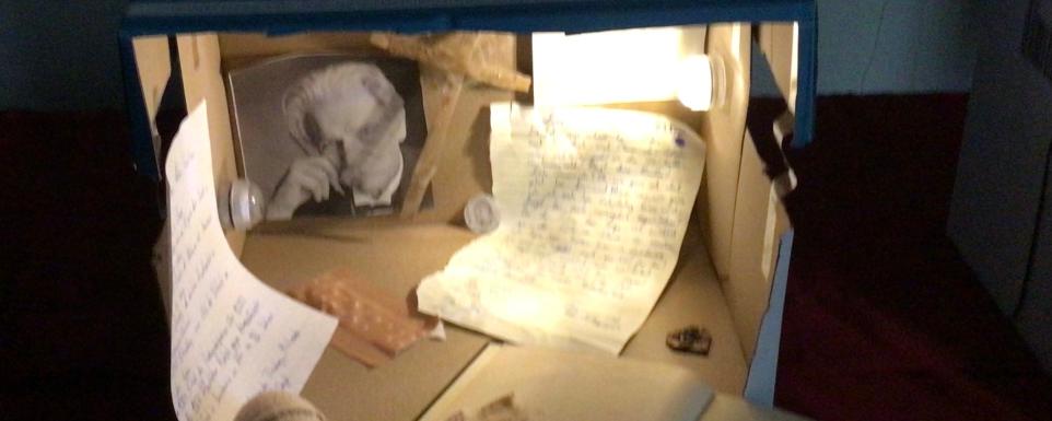 Jgst. 7 (GY) - Kleine Ausstellung in der Schulkapelle