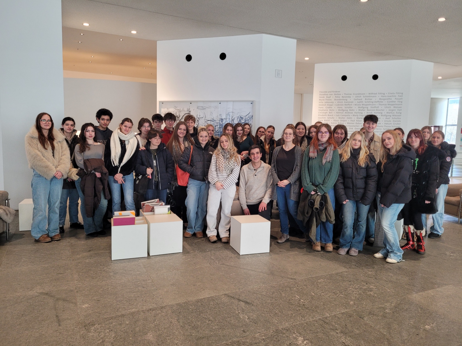 Lerngruppe im Museum