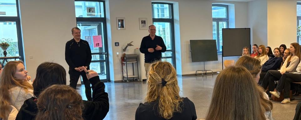 Zeitzeugengespräch an der USH