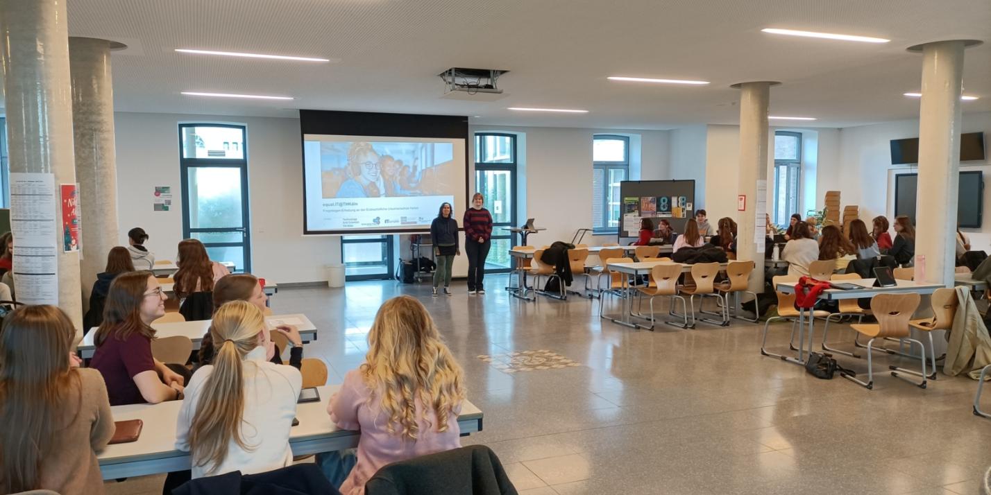 equal.IT@THKöln zu Gast an der Ursulinenschule in Hersel
