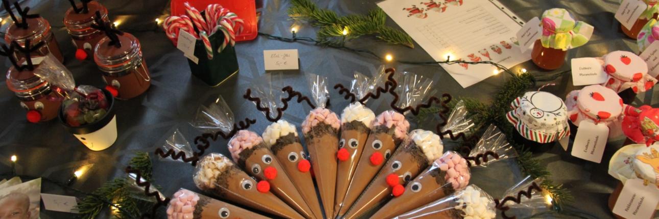 Ein Lichtlein brennt und Hoffnung wächst