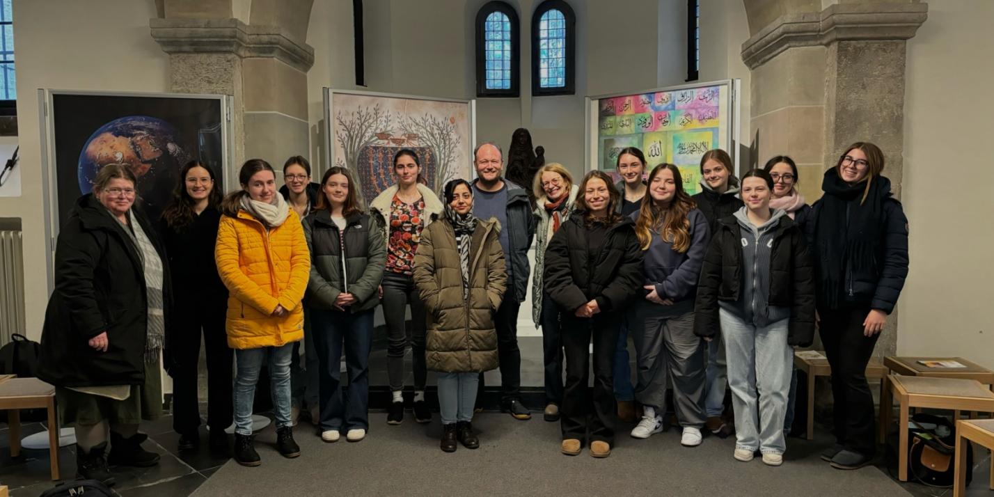 Besuch eins multireligiösen Gebets
