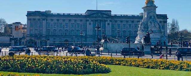 Ursulinenschülerinnen unterwegs ins England