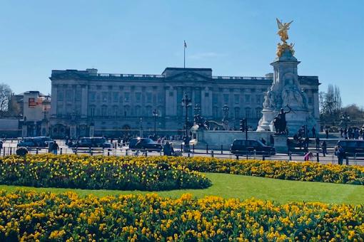 Ursulinenschülerinnen unterwegs ins England
