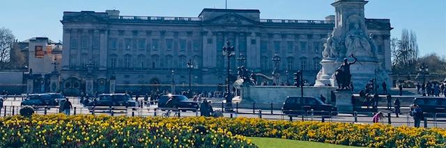 Ursulinenschülerinnen unterwegs ins England