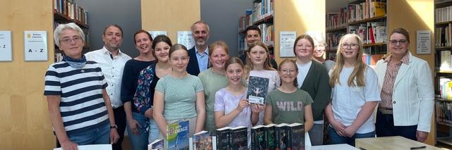 Neue Bücher für die Bibliothek