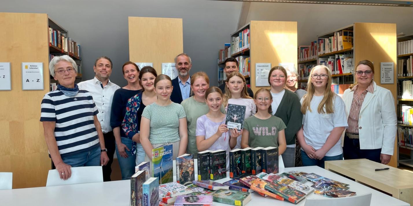 Neue Bücher für die Bibliothek