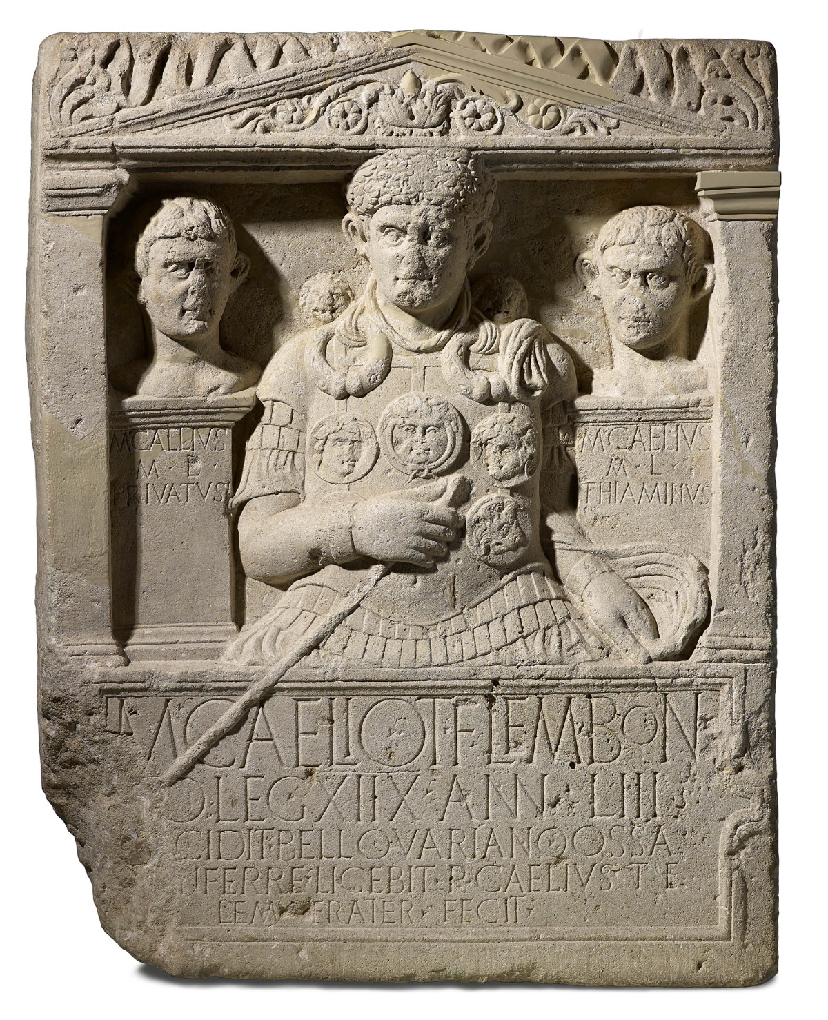 Der Grabstein des Marcus Caelius, um 10 n. Chr. Foto: J. Vogel, LVR-LandesMuseum Bonn.