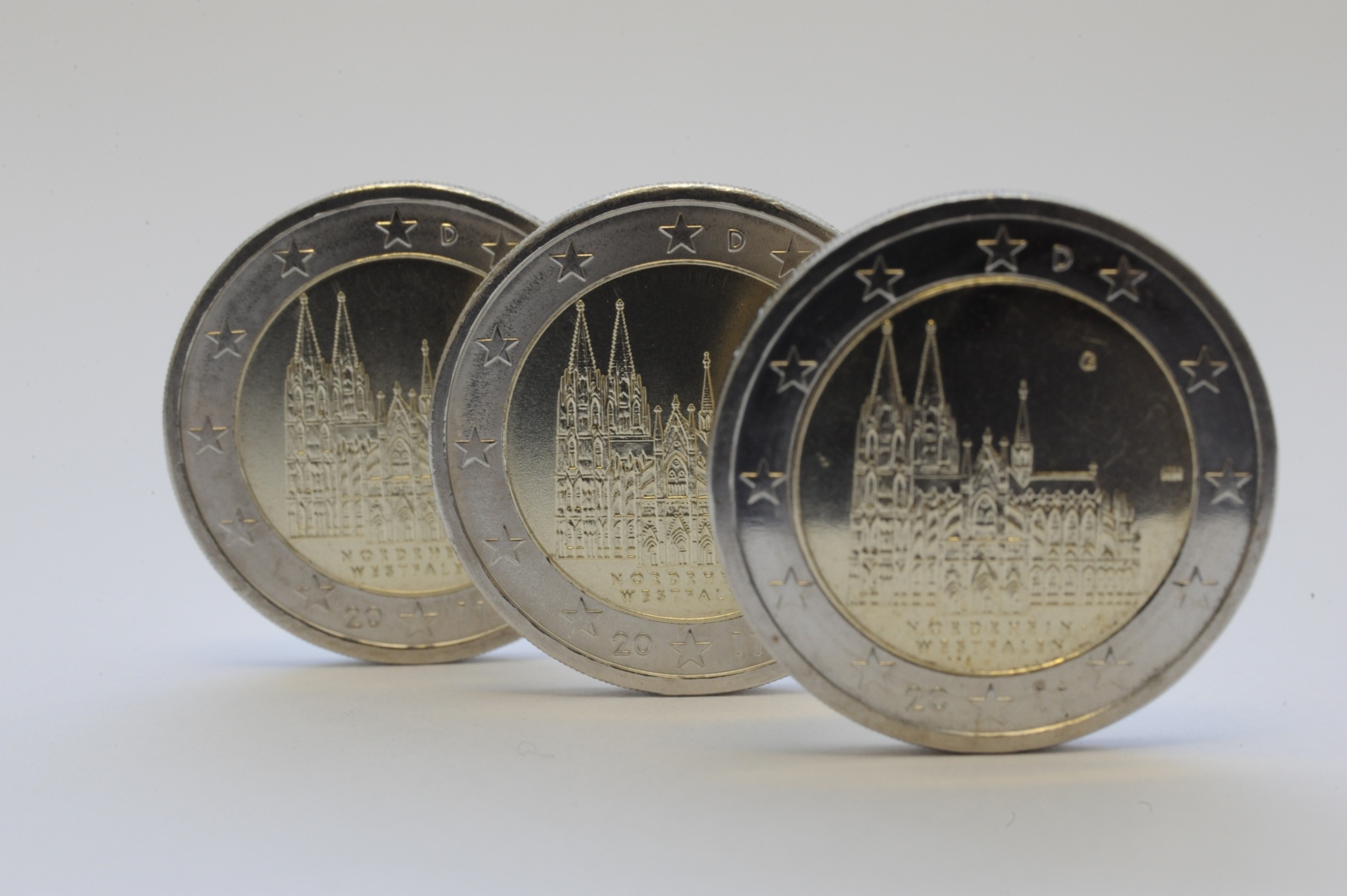 Abbildung des Kölner Domes auf einer Zwei-Euro-Münze