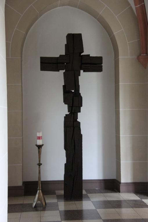 Kreuz im Collegium Albertinum